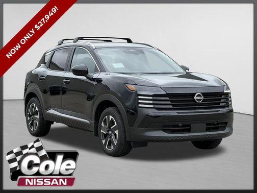 Super Black 2026 Nissan Kicks SV