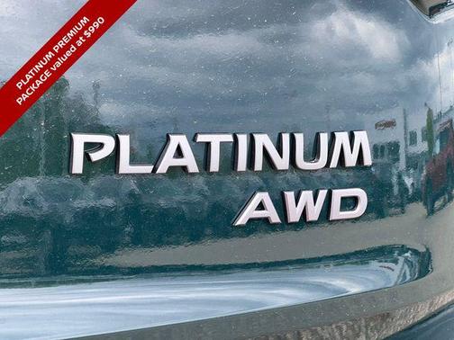 Obsidian Green 2026 Nissan Rogue Platinum