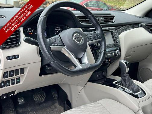2021 Nissan Rogue Sport SV