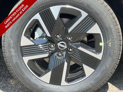 Canyon Bronze Metallic 2026 Nissan Kicks SV
