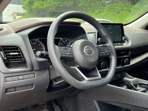 Scarlet Ember Tintcoat 2021 Nissan Rogue SV