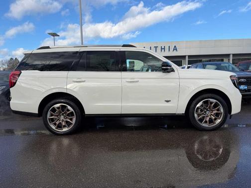 2026 Ford Expedition King Ranch