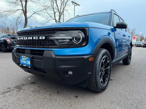 Velocity Blue Metallic 2025 Ford Bronco Sport Outer Banks