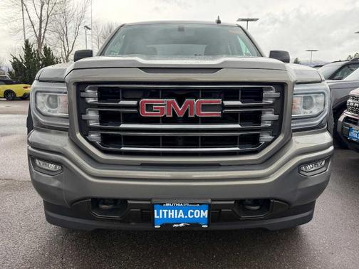 Pepperdust Metallic 2017 GMC Sierra 1500 SLT