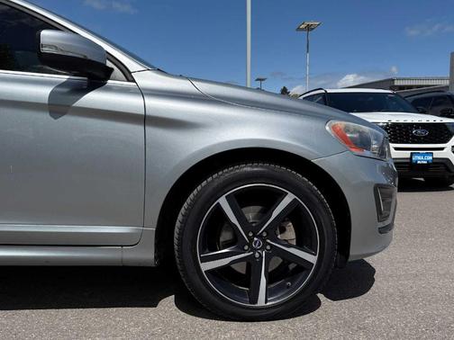 2015 Volvo XC60 T6 R-Design Premier Plus