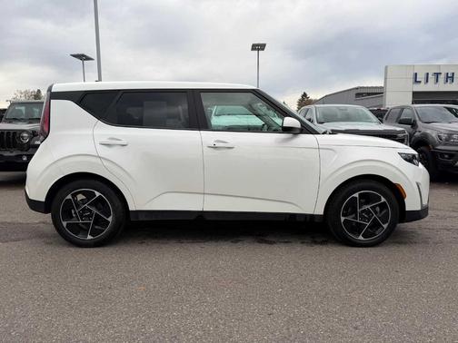 2023 Kia Soul EX