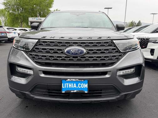 Carbonized Gray Metallic 2021 Ford Explorer XLT