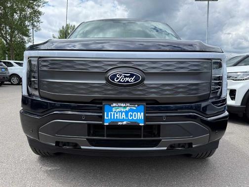 2025 Ford F-150 Lightning LARIAT