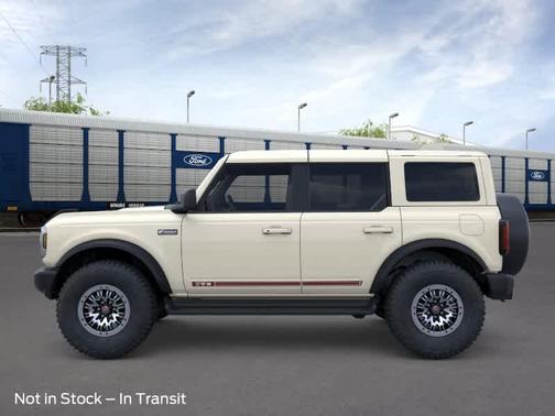 Wimbledon White 2026 Ford Bronco Outer Banks