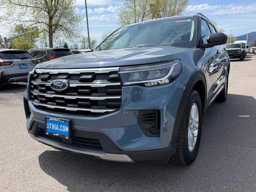 Vapor Blue Metallic 2025 Ford Explorer Active