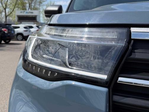 Vapor Blue Metallic 2025 Ford Explorer Active
