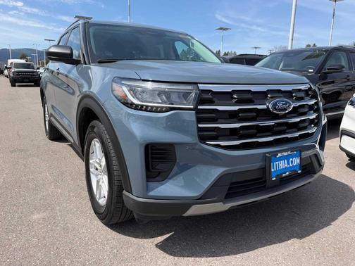 Vapor Blue Metallic 2025 Ford Explorer Active