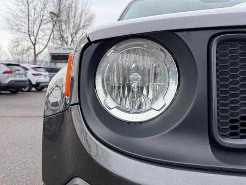2017 Jeep Renegade Trailhawk