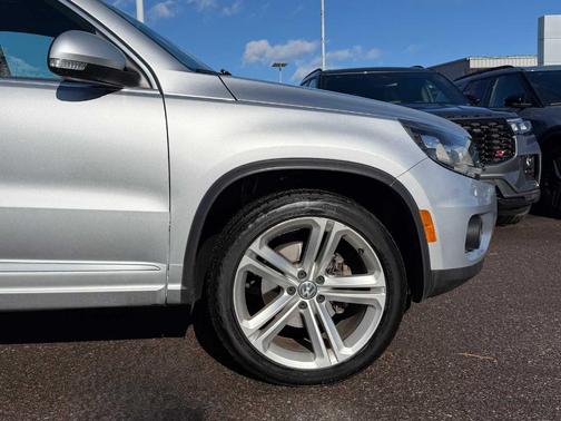 2014 Volkswagen Tiguan 4MOTION Auto R-Line