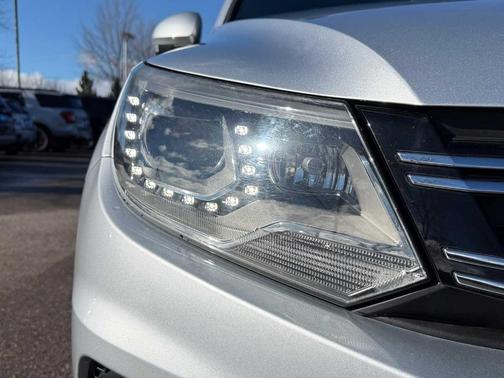 2014 Volkswagen Tiguan 4MOTION Auto R-Line