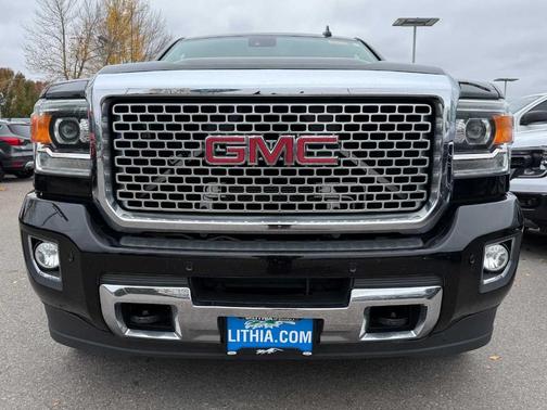 2017 GMC Sierra 2500 Denali