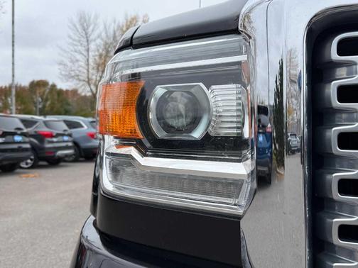 2017 GMC Sierra 2500 Denali