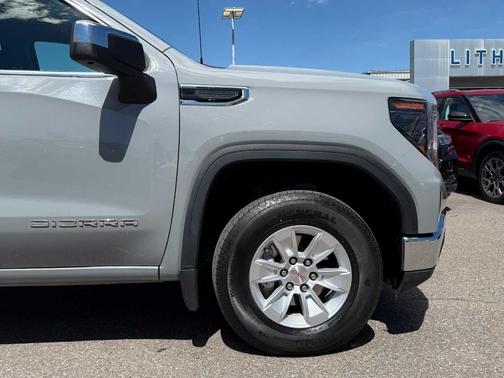 2024 GMC Sierra 1500 SLE