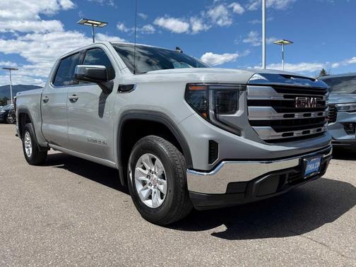 2024 GMC Sierra 1500 SLE