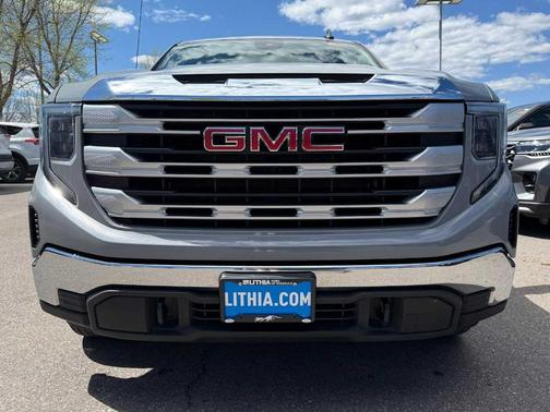 2024 GMC Sierra 1500 SLE