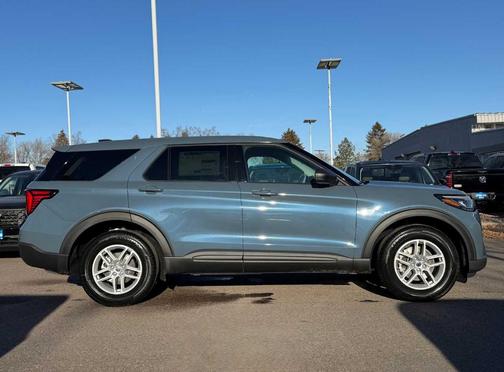 2026 Ford Explorer ACTIVE W/100A