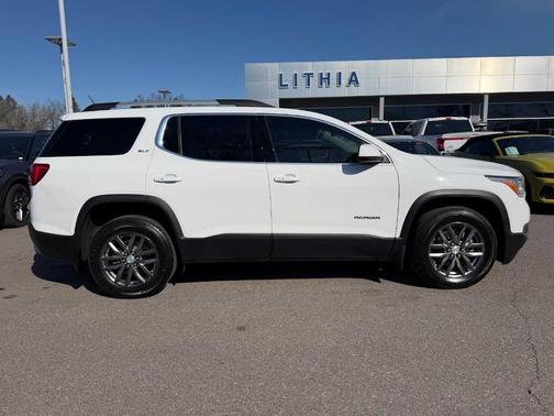 Summit White 2018 GMC Acadia SLT-1