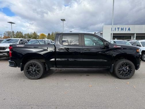 2019 Chevrolet Silverado 1500 Custom Trail Boss