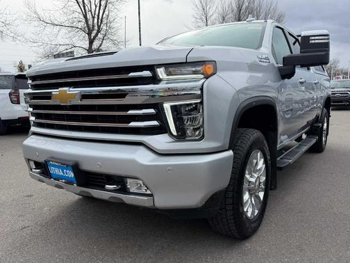 2022 Chevrolet Silverado 3500 High Country