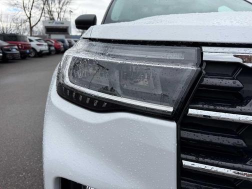 Oxford White 2026 Ford Explorer Active