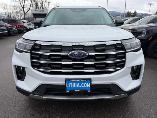 Oxford White 2026 Ford Explorer Active
