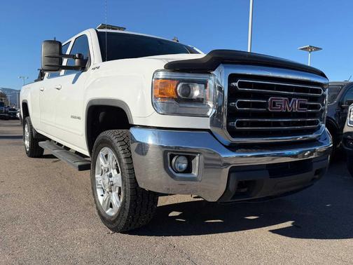 White 2015 GMC Sierra 2500 SLE