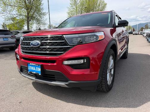 Rapid Red Metallic Tinted Clearcoat 2024 Ford Explorer XLT