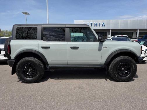 Cactus Green / Gray 2024 Ford Bronco Wildtrak