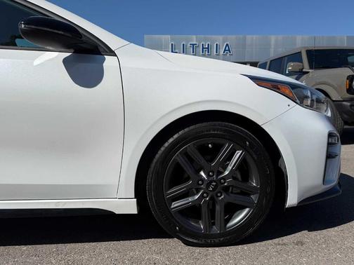 2021 Kia Forte GT-Line