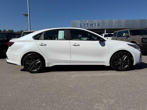 2021 Kia Forte GT-Line