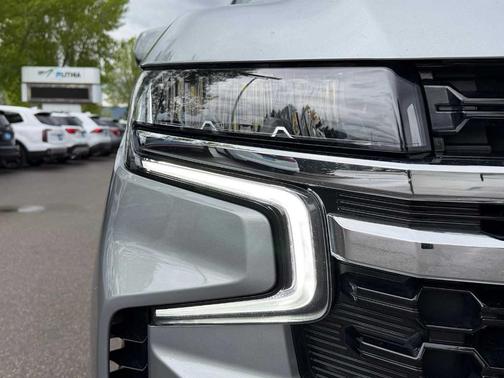 Sterling Gray Metallic 2024 Chevrolet Suburban LS