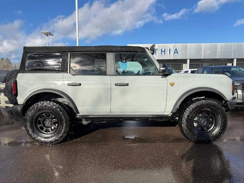 2021 Ford Bronco Badlands