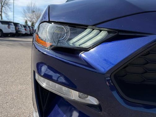 2020 Ford Mustang EcoBoost Premium