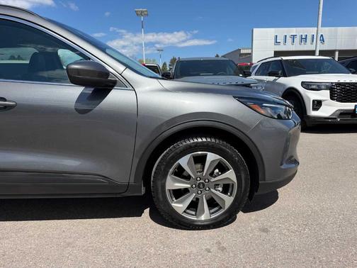 Carbonized Gray Metallic 2025 Ford Escape Platinum