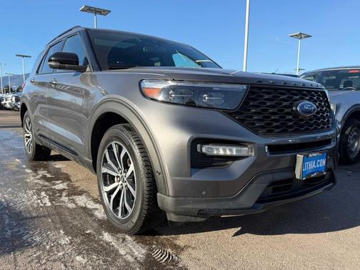 2021 Ford Explorer ST