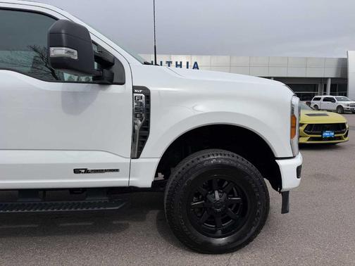 2024 Ford F-350 XLT
