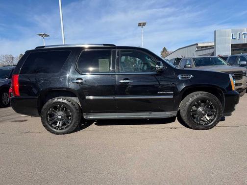 2012 Cadillac Escalade Luxury