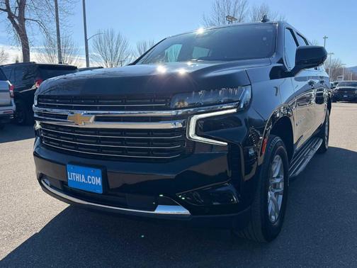 2024 Chevrolet Suburban LT