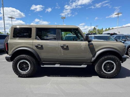 Gray 2026 Ford Bronco Badlands