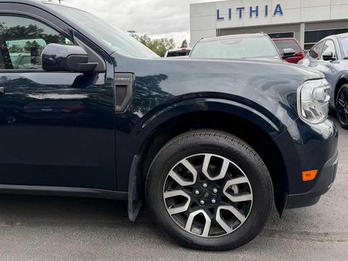 Alto Blue Metallic Tinted Clearcoat 2023 Ford Maverick Lariat