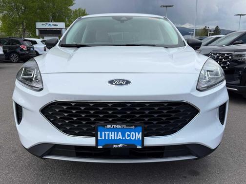 Oxford White 2022 Ford Escape SE