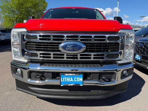Race Red 2025 Ford F-250 XLT