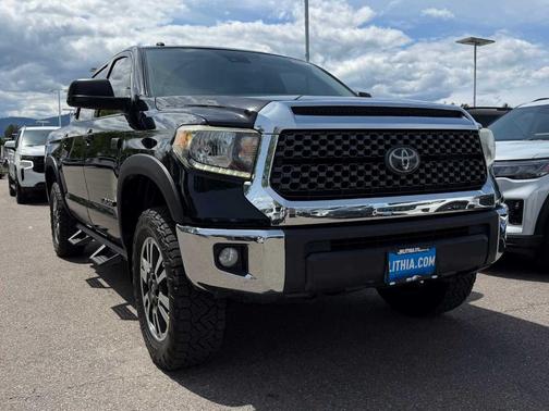 Midnight Black Metallic 2019 Toyota Tundra SR5