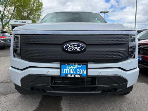2025 Ford F-150 Lightning Flash