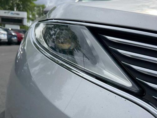 Ingot Silver Metallic 2016 Lincoln MKZ Base